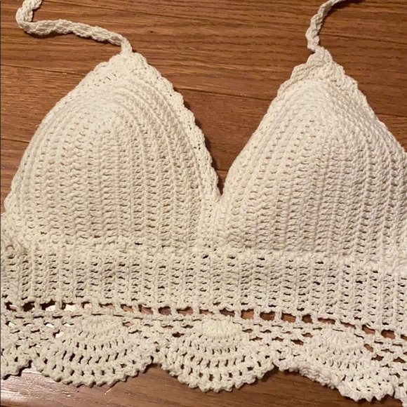 Crochet crop top - Picture 3 of 7